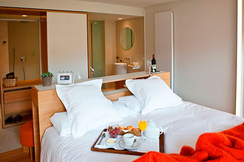 Hotel-Echaurren-room-1